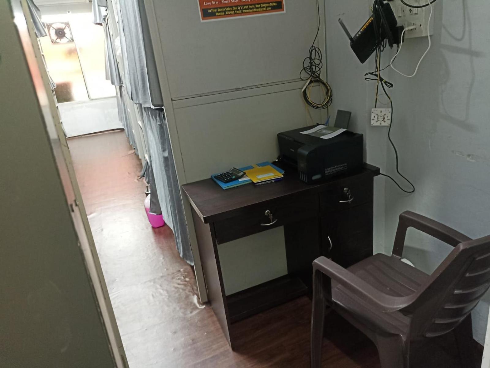 Saffron Dormitory Goregaon East Mumbai Dış mekan fotoğraf